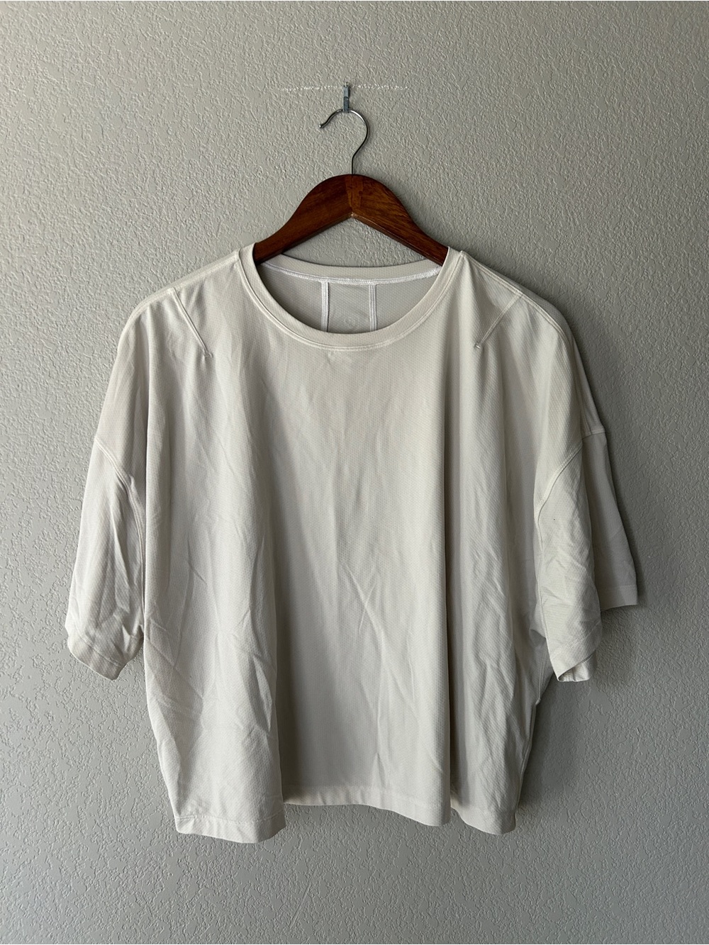 lululemon athletica Boxy Crew Neck Tee in Off White | Women’s Size 4-6